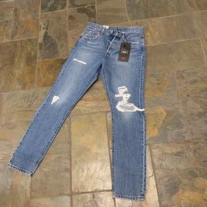 Levi’s 501 skinny jeans